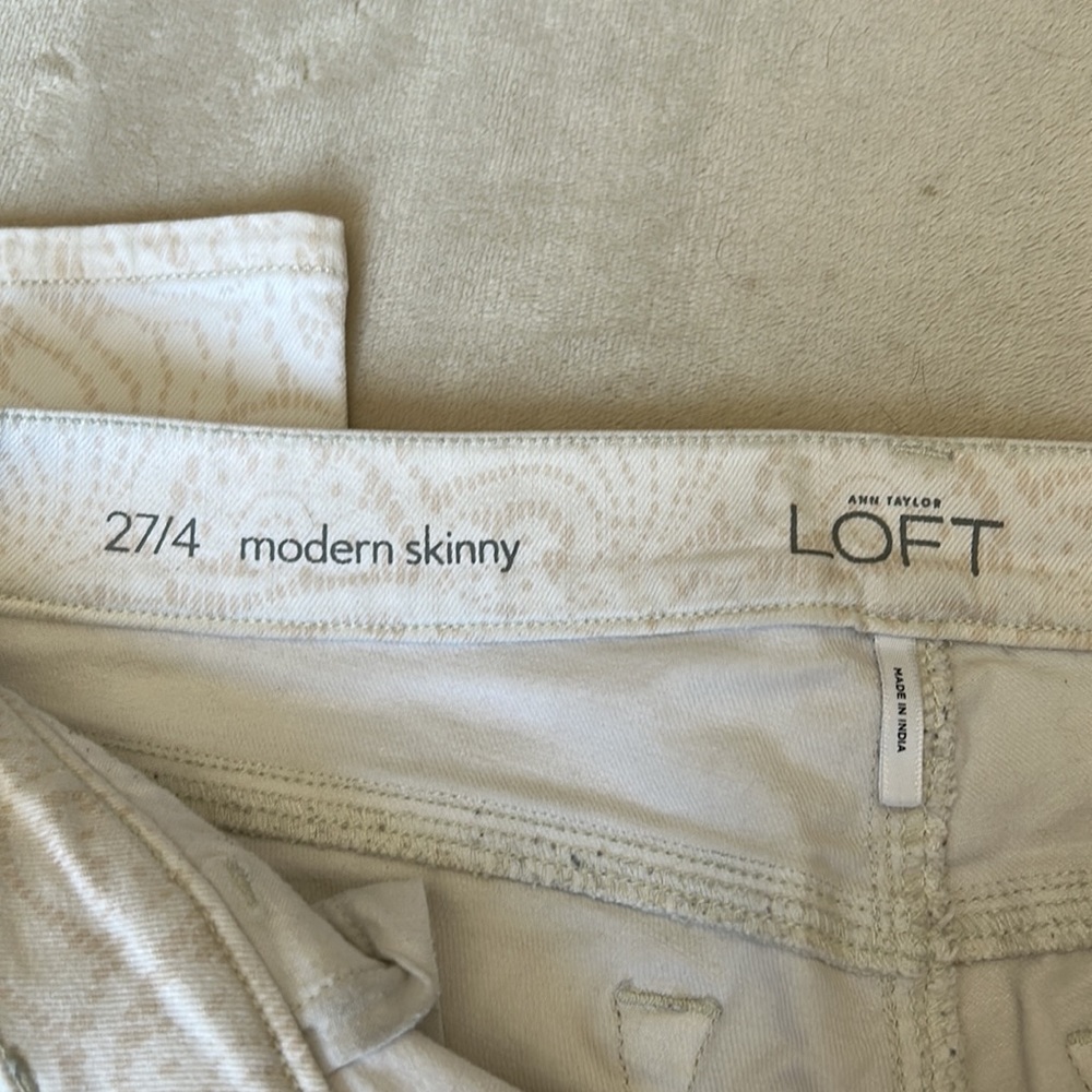 Ann Taylor LOFT modern skinny jean, white/cream pattern - Picture 3 of 5